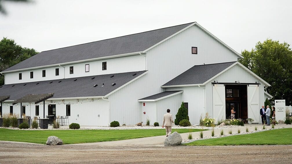 2025/12/the pines wedding venue exterior